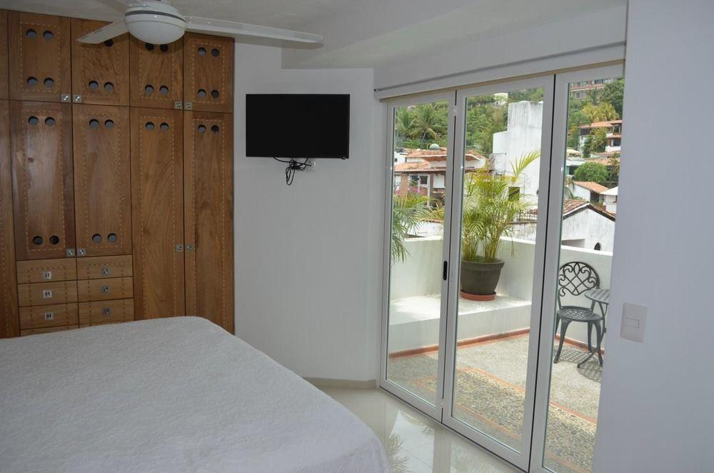 Hotel Andales On The Bay Suites Puerto Vallarta Dış mekan fotoğraf