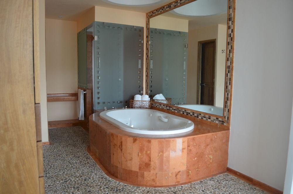 Hotel Andales On The Bay Suites Puerto Vallarta Dış mekan fotoğraf