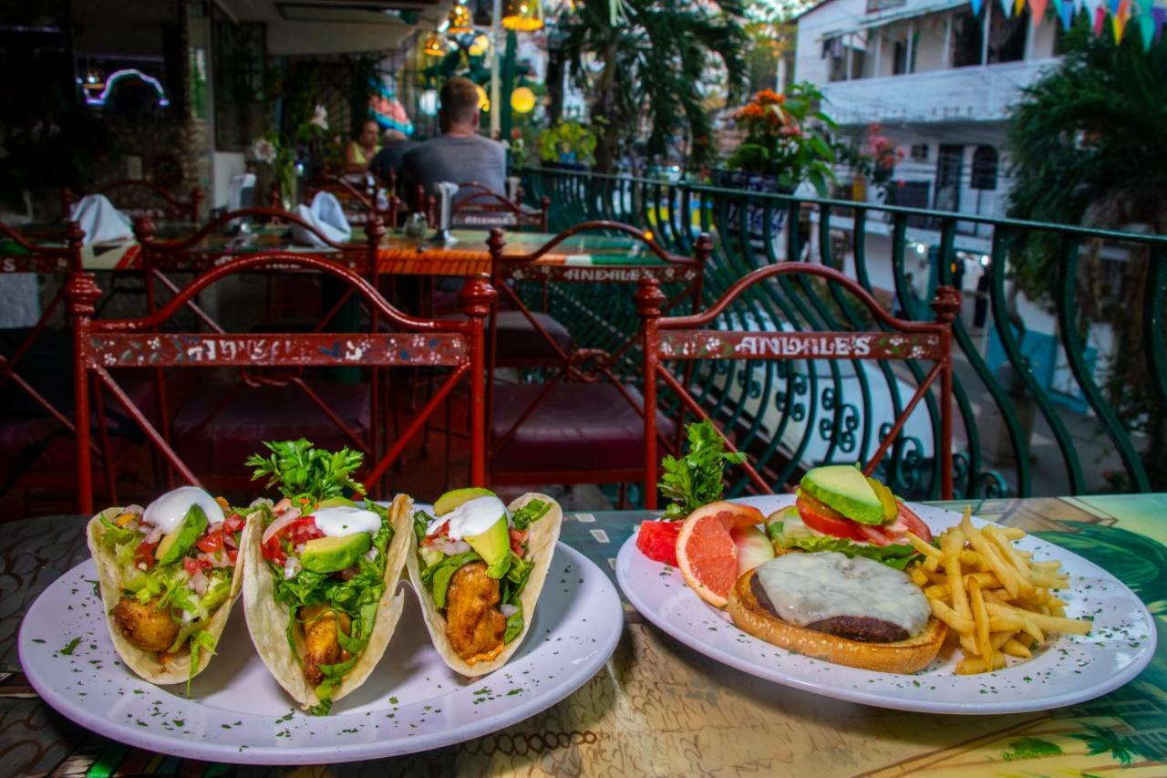 Hotel Andales On The Bay Suites Puerto Vallarta Dış mekan fotoğraf
